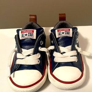 leather all star infant converse shoes size 4